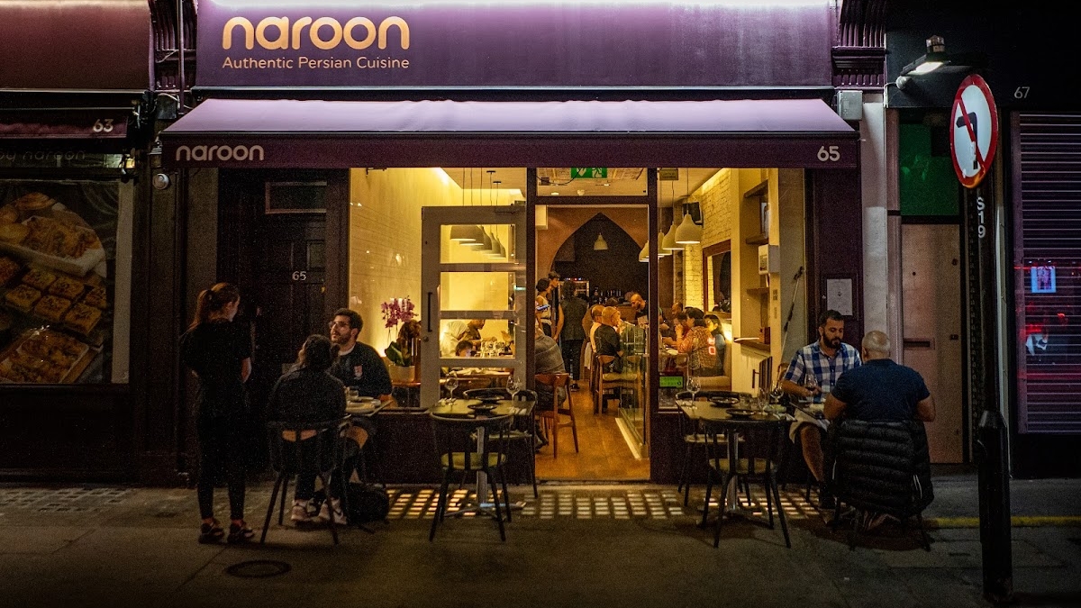 Naroon